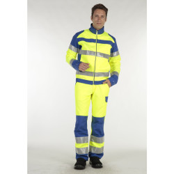 Ce pantalon fait partie de la gamme Workwear, spécialement conçue pour les professionnels qui ont besoin de vêtements de travail