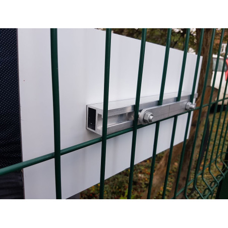 Plaque de Fixation pour Panneau Signalétique sur Grillage - 146 x 20 mm - Aluminium