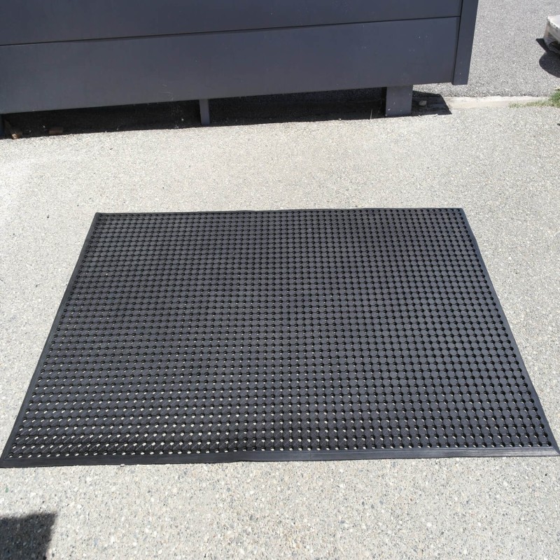 Caillebotis ECO léger : solution durable et économique pour vos sols.