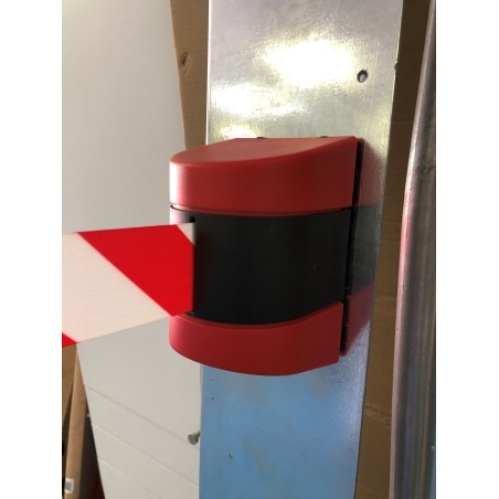 Enrouleur de sangle mural - Sangle rouge/blanc ou jaune/noir - 5 ou 10 mètres - ABS